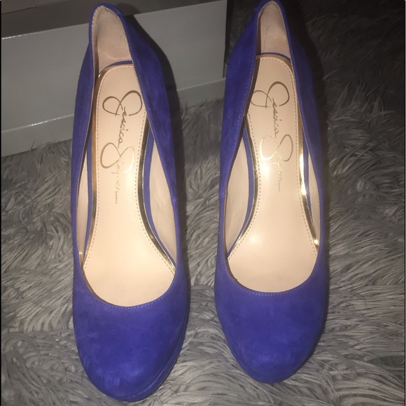 Shoes - Picture 1 of 2